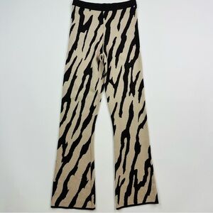 Le Lis Brown Tan Zebra Stretch Knit Pants Size Medium